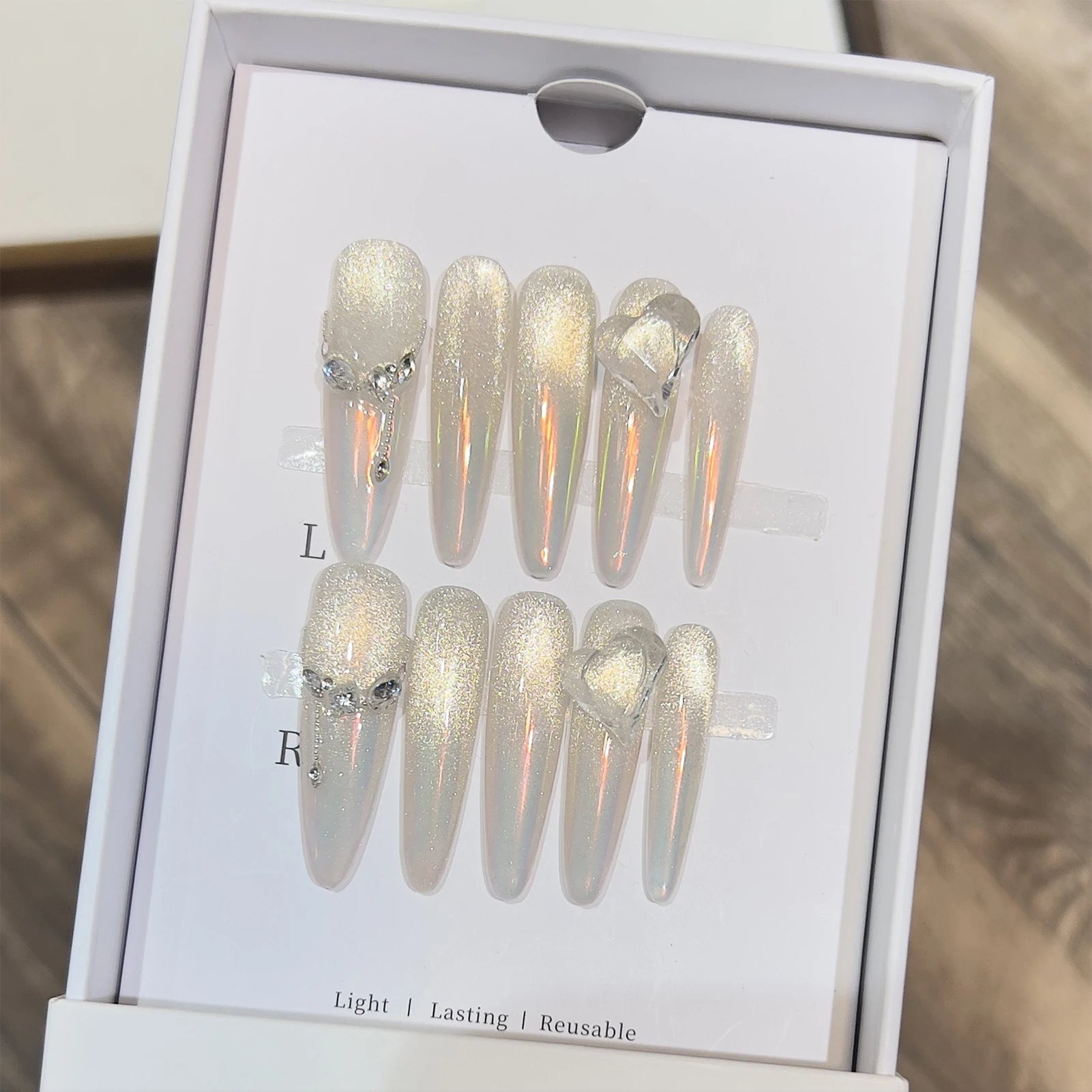 10pcs Long Almond Fake Nails Tips With Green Cat's Eye Handmade French Press On Nail Flower Pearl Design False Nail Detachable - Hands of Hope