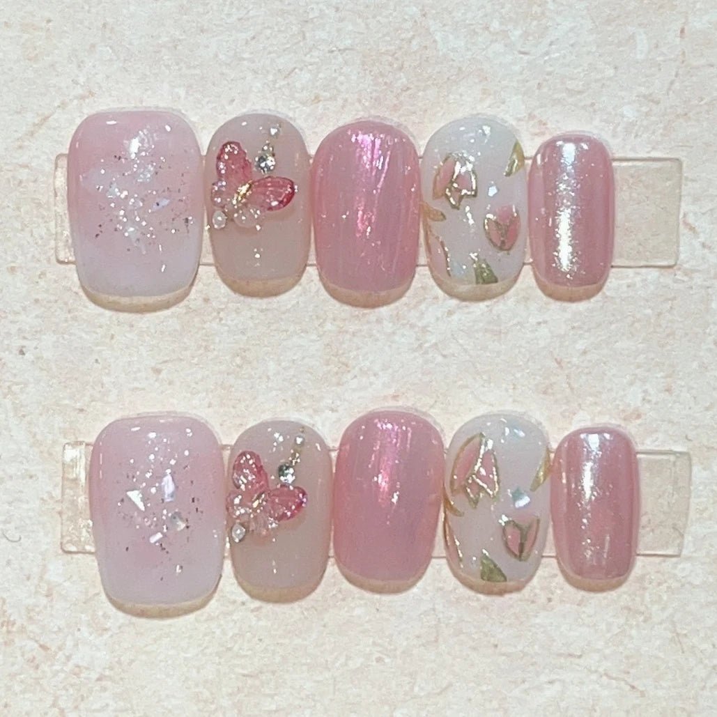 10Pcs Pink Handmade Press On Nails Full Cover Bear Heart Design Short Round Rhinestone False Nails Wearable Manicure Nail Tips - Hands of Hope