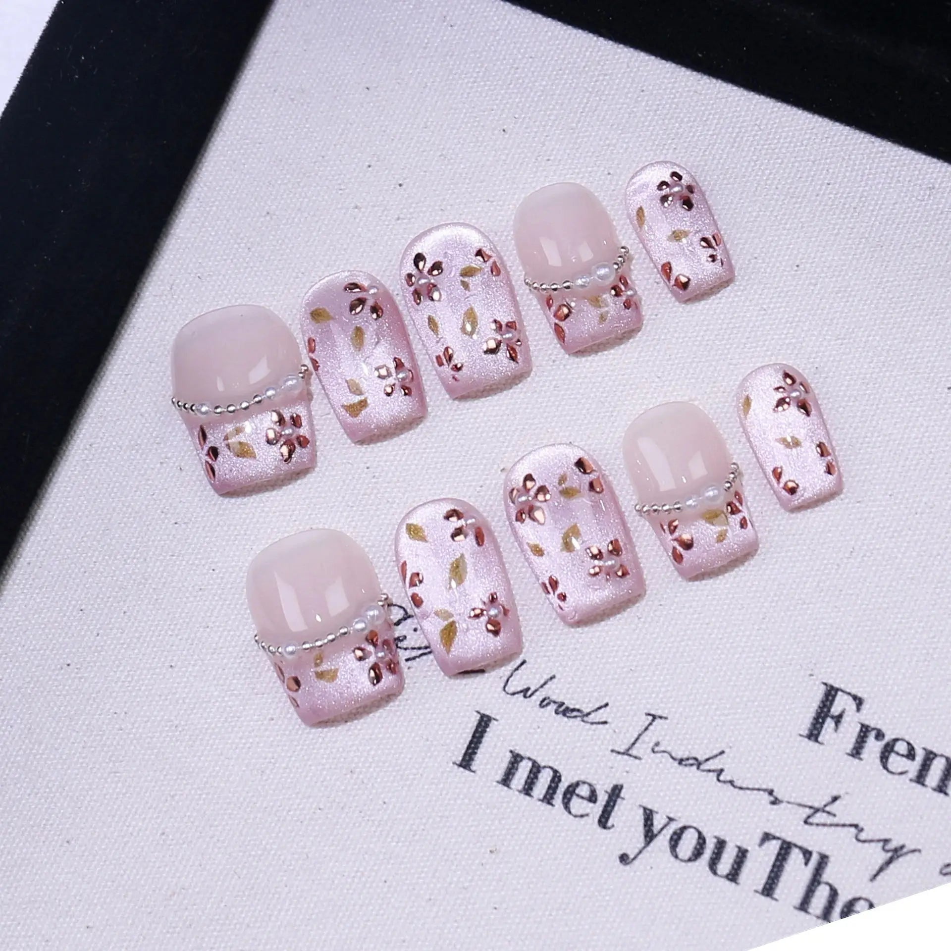 10Pcs Red Cat Eye Handmade Press on Nails Flower Fake Nails Wearable Stick - on Nails Full Cover False Nail Uñas Postizas 네일팁 - Hands of Hope