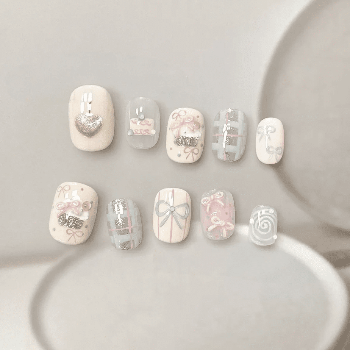 10pcs Short Oval Handmade False Nails Art Cute Cherry Bow Design Full Cover Nail Tips Gradient Pink Fake Nail Set Press on Nails - Hands of Hope