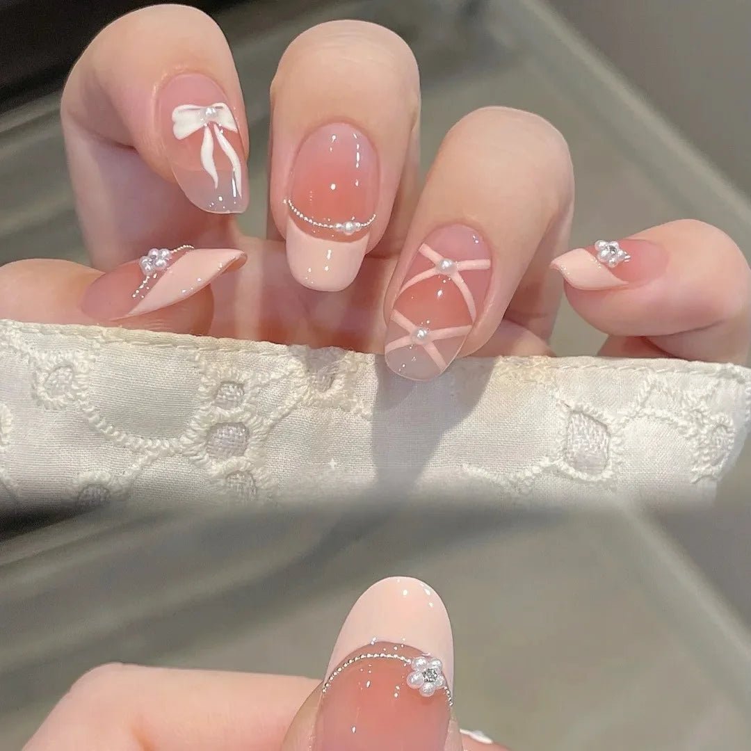 10Pcs White French Pink Heart Diamond Manicure Art Gentle Sweet Short Oval Artificial Wearing Nails Patch Full Cover Press Ons - Hands of Hope