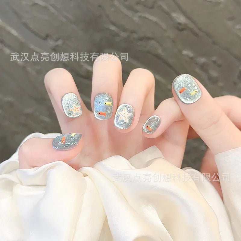 10pcs/set Handmade Press - On Nails - Blue Glossy Fish & Bubbles Design Short Oval Fake Nails with Cat Eye Effect False Nails - Hands of Hope