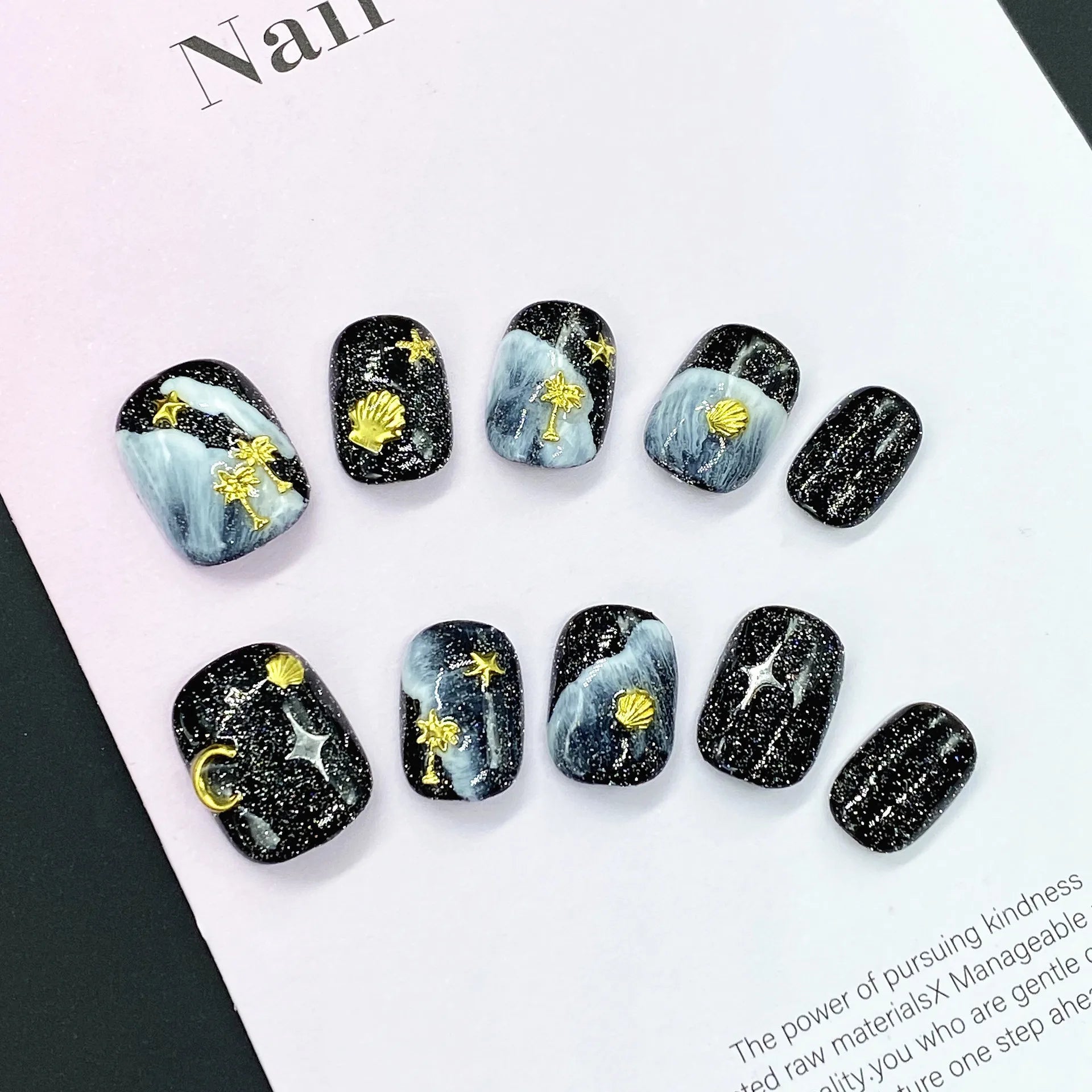 10pcs/set Handmade Press - On Nails - Blue Glossy Fish & Bubbles Design Short Oval Fake Nails with Cat Eye Effect False Nails - Hands of Hope