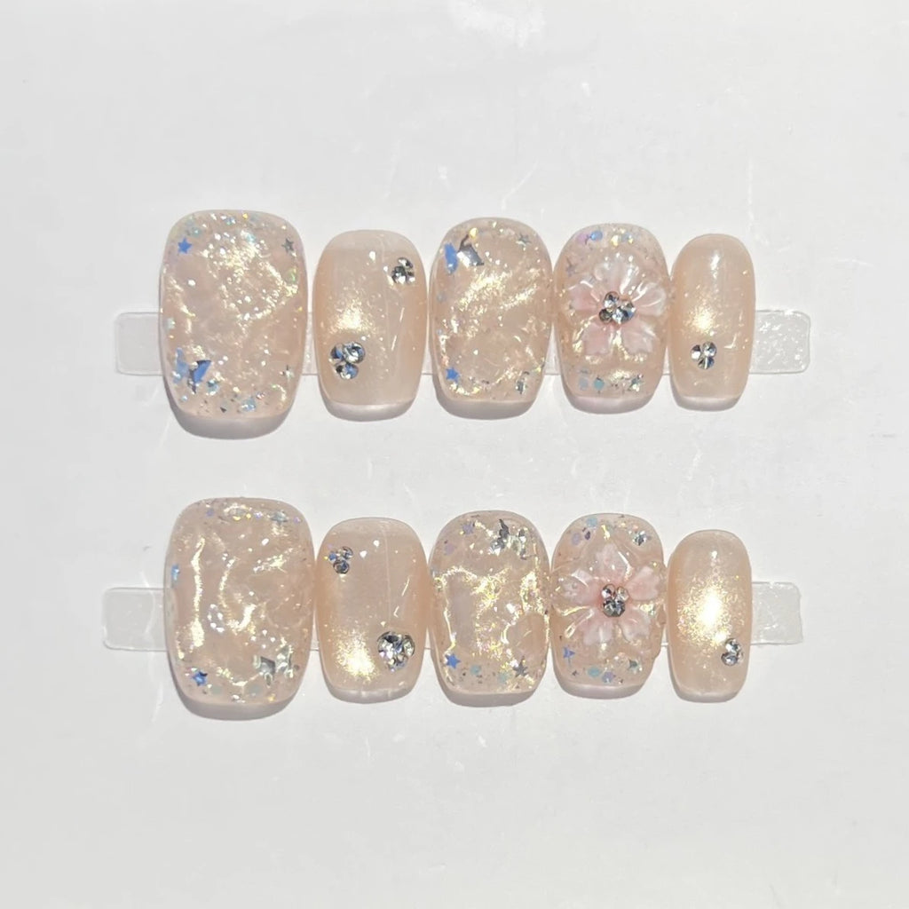 10Pcs Short Square Handmade Press On Nails Full Cover Flower Cat Eye Small Fresh Ballet False Nails Wearable Manicure Nail Tips