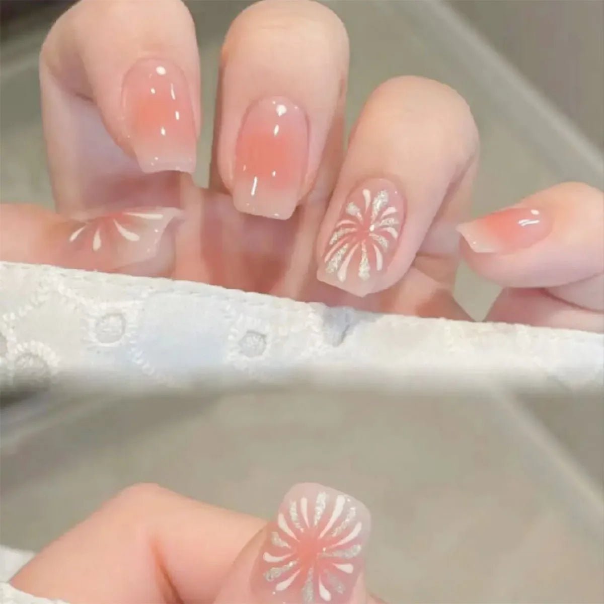 24Pcs Glitter Diamond Press On Nails Sweet Cute Girl Acrylic Nails Full Cover Short Square Fake Nails Wearable Manicure Nail Tip - Hands of Hope