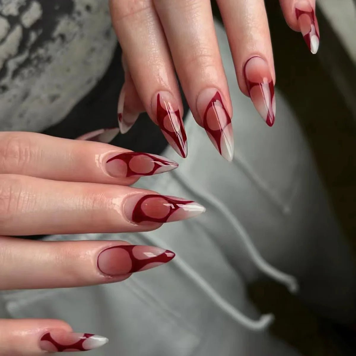 24pcs Halloween Dark Scrub Fake Nails Press on Nails Wearable y2k Nails Super Long Pointy Nails 3D Black Snake False Nails Tip - Hands of Hope