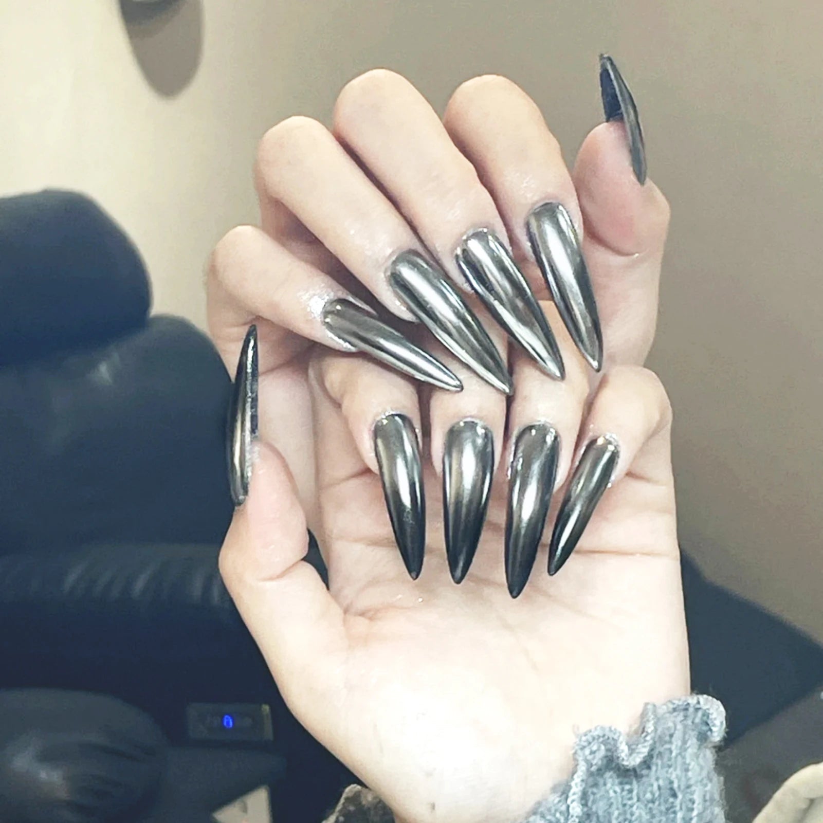 24pcs Halloween Dark Scrub Fake Nails Press on Nails Wearable y2k Nails Super Long Pointy Nails 3D Black Snake False Nails Tip - Hands of Hope