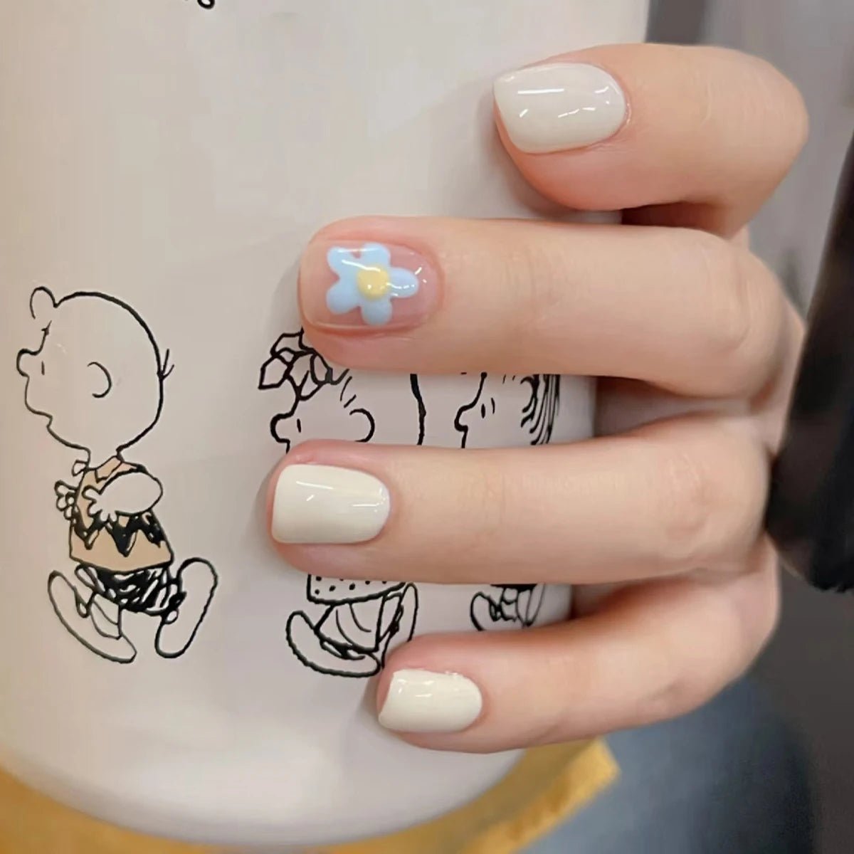 24Pcs Short Round Fake Nails Cat Eye Nail Design Glitter Detachable False Nail Solid Color Full Cover Acrylic Press on Nail Tips - Hands of Hope