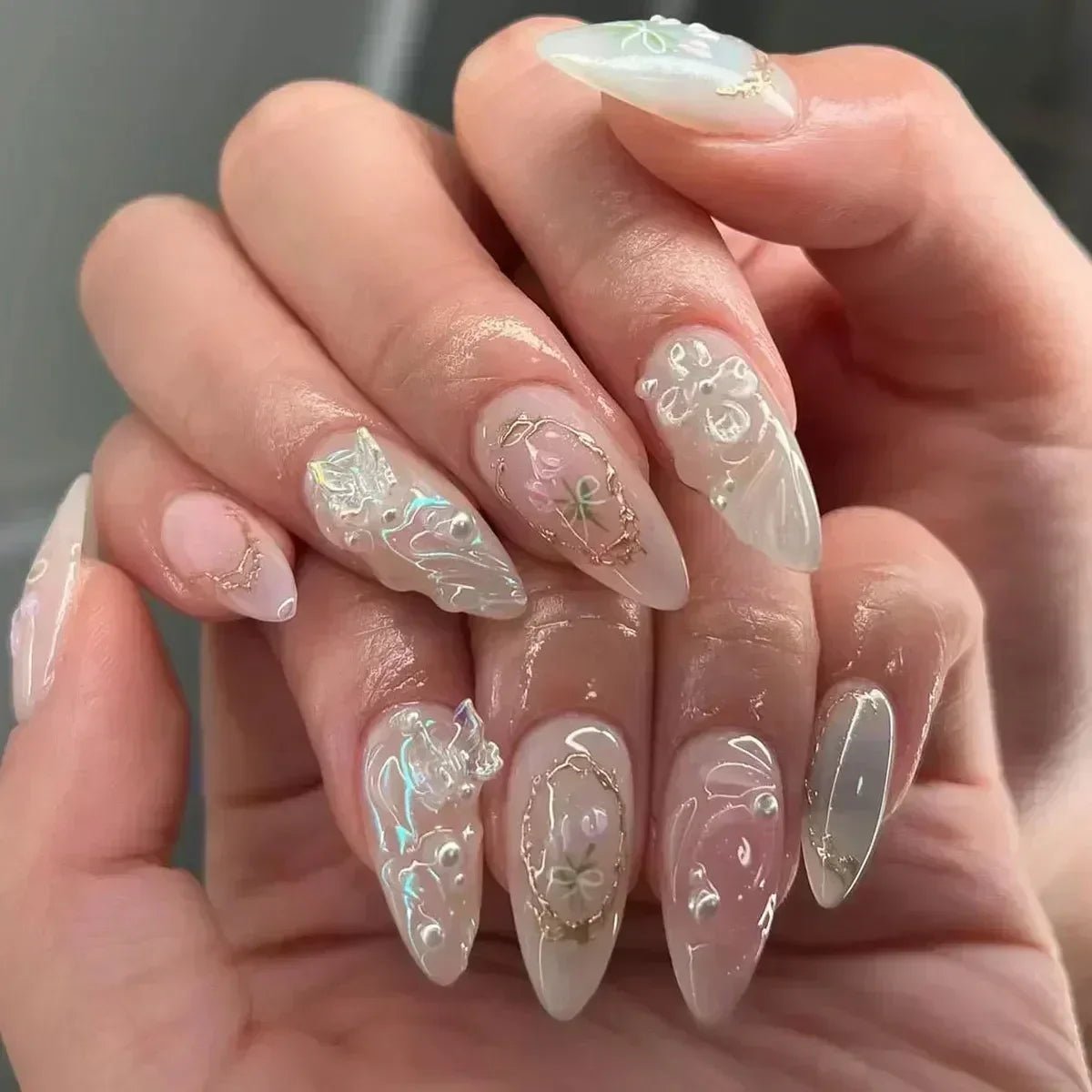 24Pcs Short Round Head Almond Fake Nails with Flowers Grass Pattern Wearable False Nails Tips Summer Full Cover Press on Nails - Hands of Hope