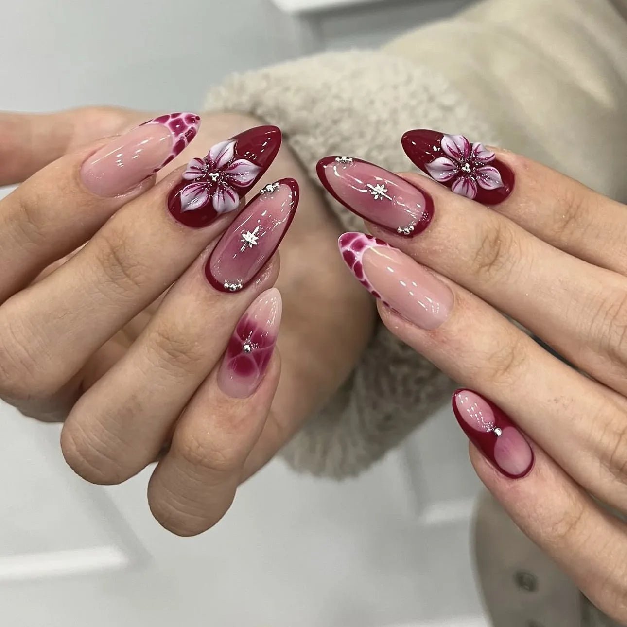 24pcs Tropical Flower Press On Nails Colorful French 3D Crystal Butterfly Shells Pattern Printed False Nails Almond Fake Nail - Hands of Hope