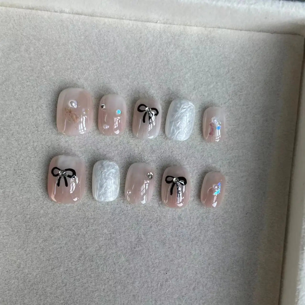 10Pcs Cute Short Round Handmade Fake Nail Glitter Colorful 3D Sweet Cool Art Finished Nail for Girl Wearable Full Cover Press On