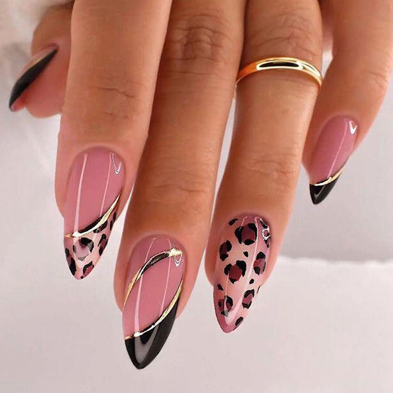 Nail Art Medium Almond Nail Set