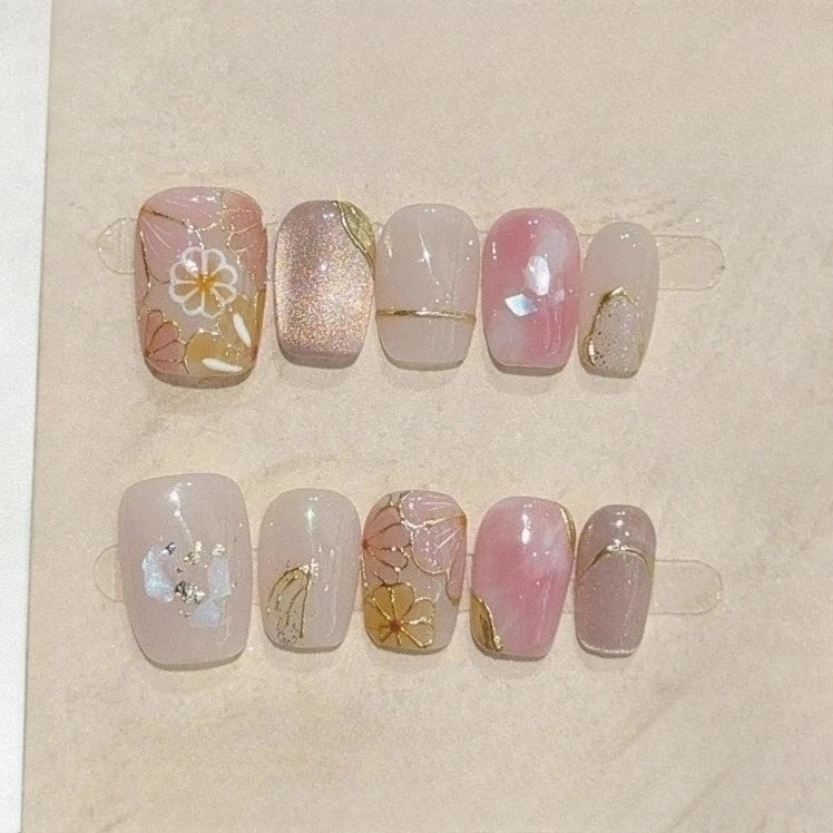 10Pcs Short Square Handmade Press On Nails Full Cover Flower Cat Eye Small Fresh Ballet False Nails Wearable Manicure Nail Tips