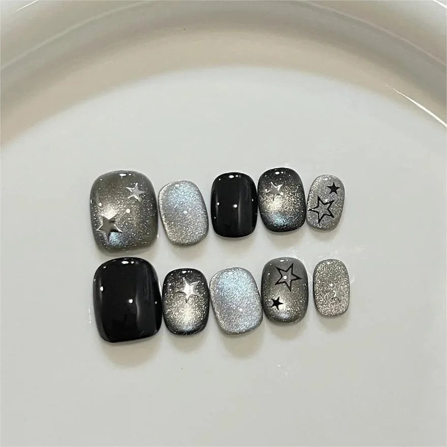 10Pcs Cute Short Round Handmade Fake Nail Glitter Colorful 3D Sweet Cool Art Finished Nail for Girl Wearable Full Cover Press On
